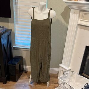 Universal thread Olive Green Women's Jumpsuit - L